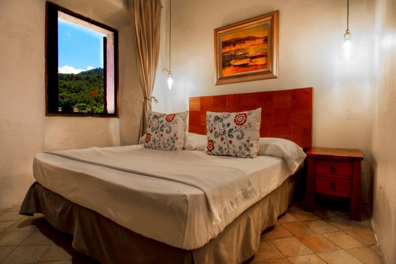 S'Hostal D'Esporles Zewnętrze zdjęcie