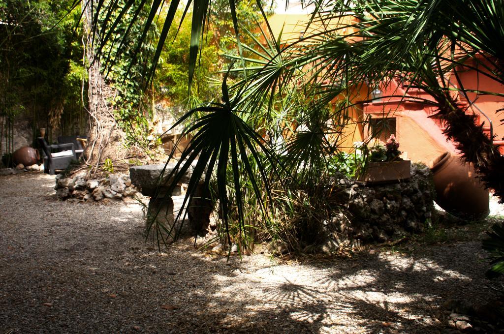 S'Hostal D'Esporles Zewnętrze zdjęcie